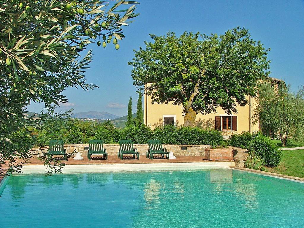Agriturismo Castagna Alta Valfabbrica Exterior foto