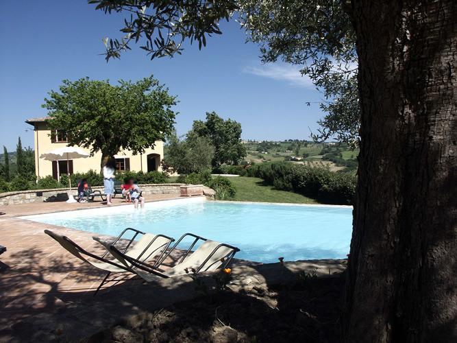 Agriturismo Castagna Alta Valfabbrica Exterior foto