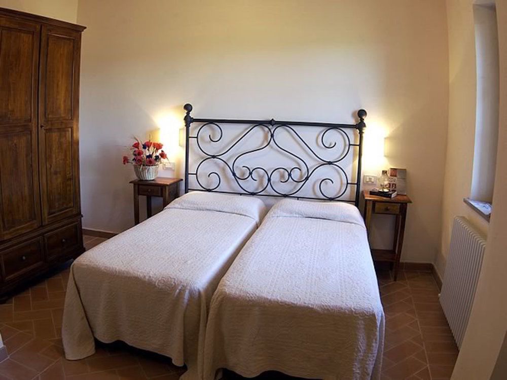 Agriturismo Castagna Alta Valfabbrica Exterior foto