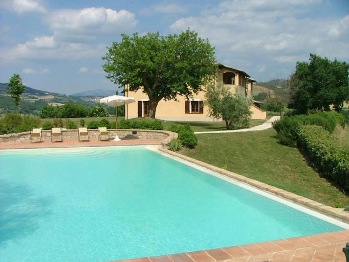 Agriturismo Castagna Alta Valfabbrica Exterior foto